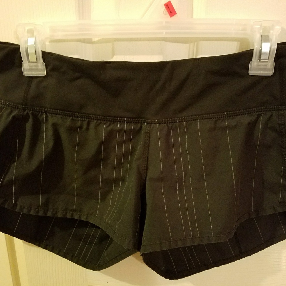 Lululemon sz 6 Speed Shorts